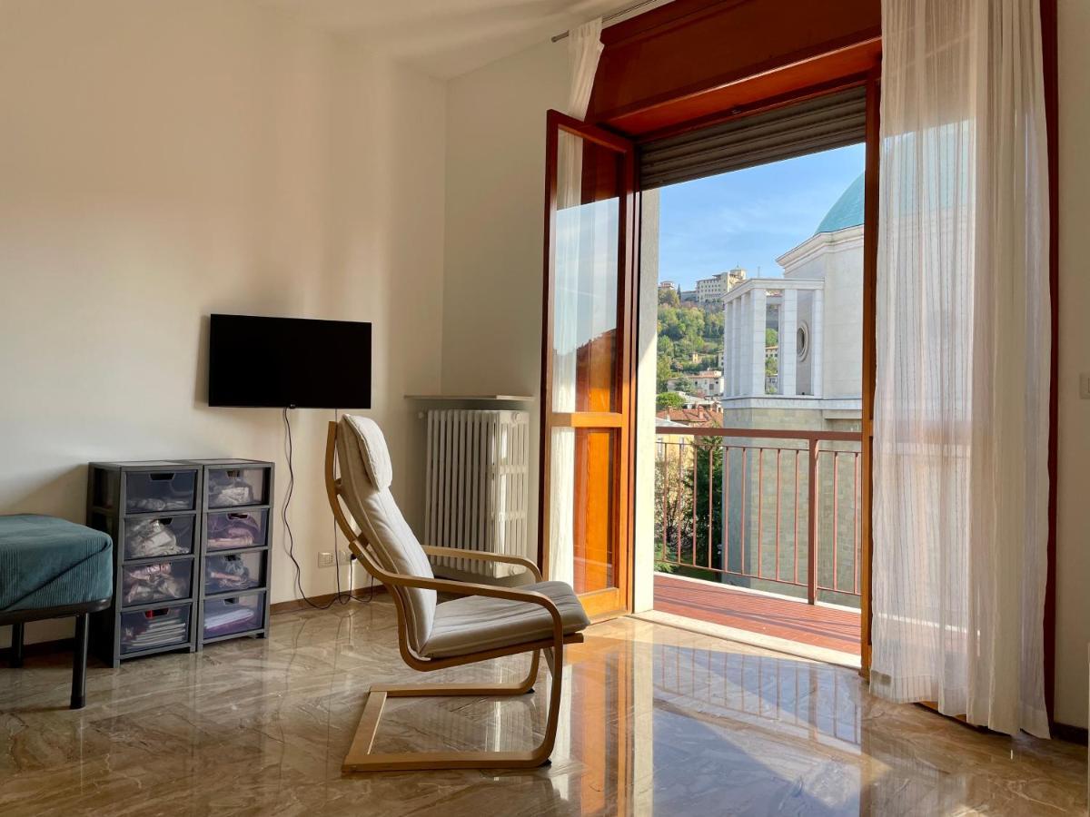 Casa Berizzi - Santa Lucia Apartment แบร์กาโม ภายนอก รูปภาพ