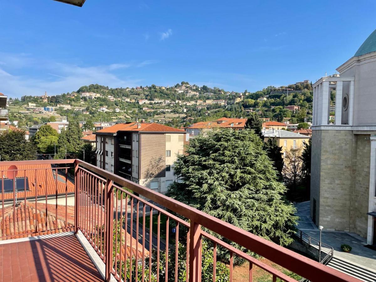 Casa Berizzi - Santa Lucia Apartment แบร์กาโม ภายนอก รูปภาพ